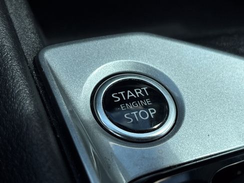 Used 2025 Nissan Altima 2.5 SV FWD image 22