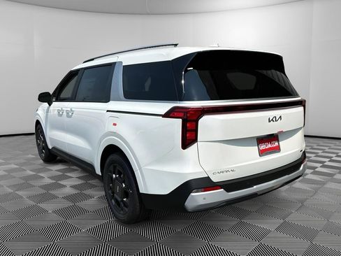 New 2026 Kia Carnival EX FWD image 6