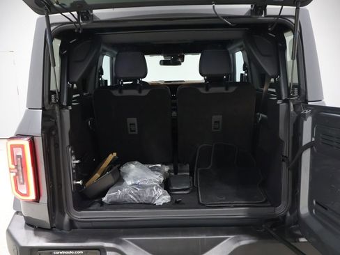 Used 2023 Ford Bronco Outer Banks image 5