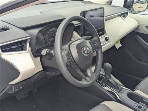 New 2025 Toyota Corolla LE image 3