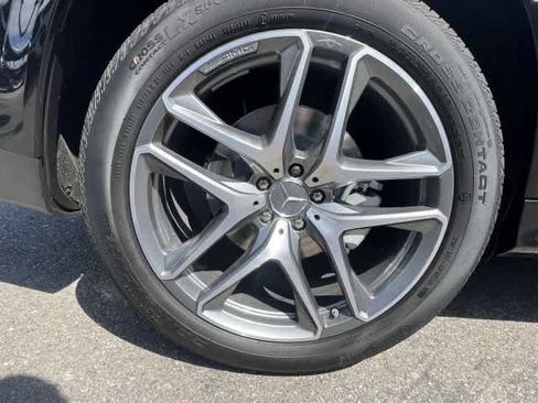 New 2026 Mercedes-Benz GLE 53 AMG 4MATIC Coupe image 9
