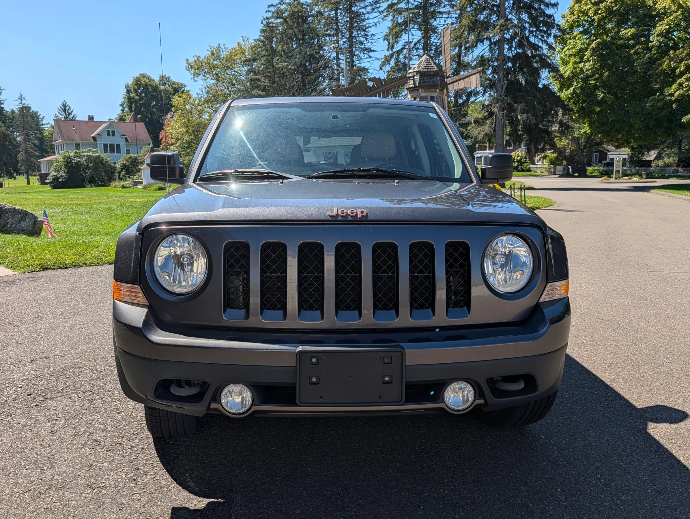 Used 2016 Jeep Patriot 75th Anniversary w/ Power Value Group AWD/4WD image 7