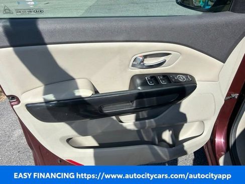 Used 2015 Kia Sedona EX FWD image 5