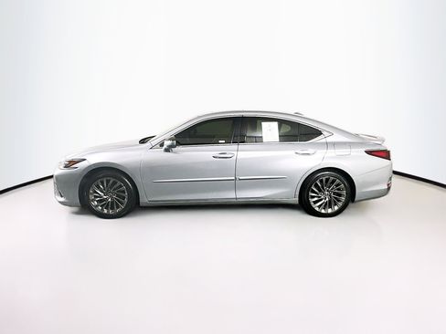 Used 2024 Lexus ES 300h Ultra Luxury w/ Accessory Package (Z1) FWD image 4