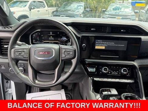 Used 2024 GMC Sierra 1500 AT4 w/ AT4 Preferred Package AWD/4WD image 18