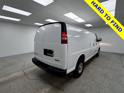 Used 2018 GMC Savana 2500 Work Van w/ Driver Convenience Package image 5