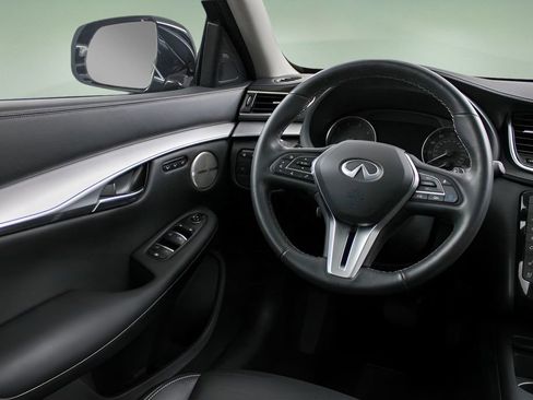 Used 2021 INFINITI QX50 Sensory image 11