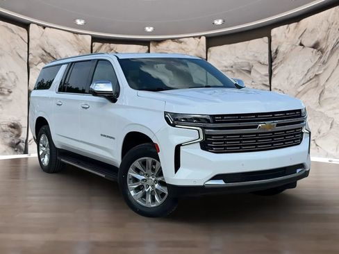 Used 2023 Chevrolet Suburban Premier AWD/4WD image 9
