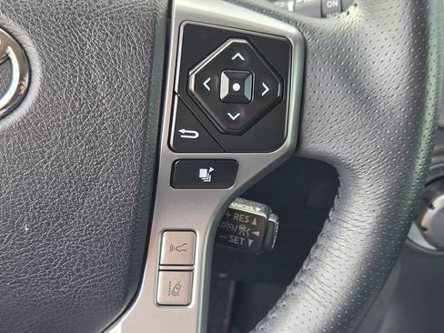 Used 2023 Toyota 4Runner TRD Sport AWD/4WD image 23