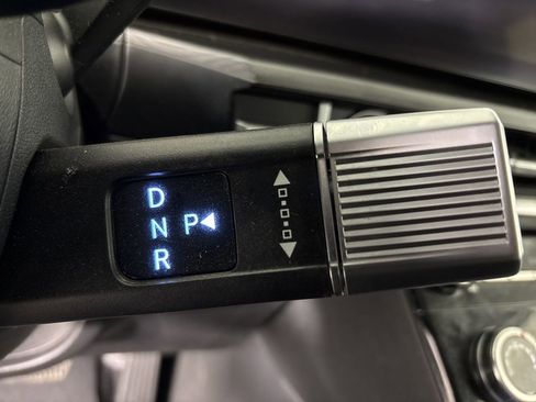 Used 2025 Hyundai Santa Fe SE image 15