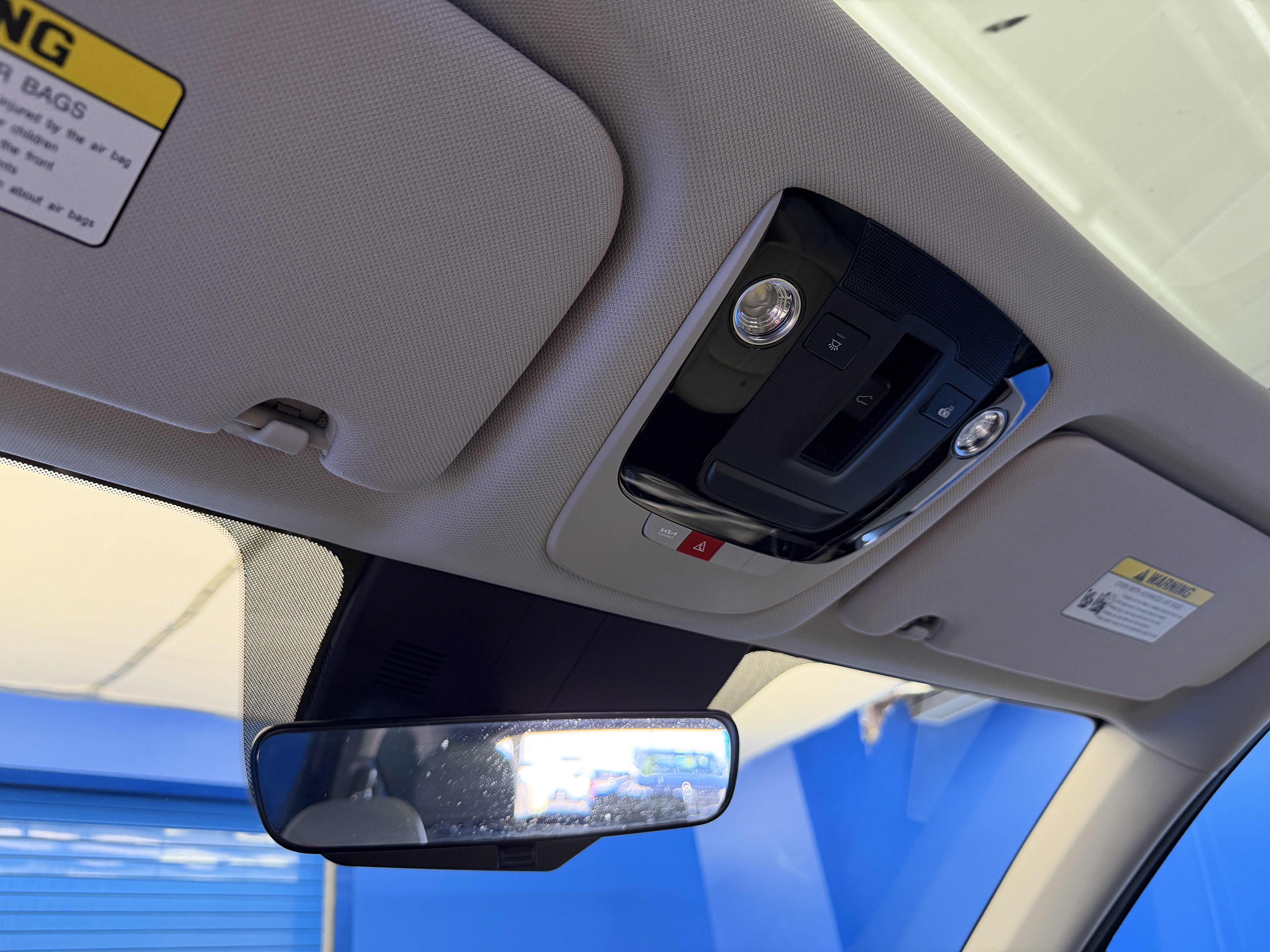 Used 2026 Kia Sorento S w/ S Panoramic Sunroof Package FWD image 23