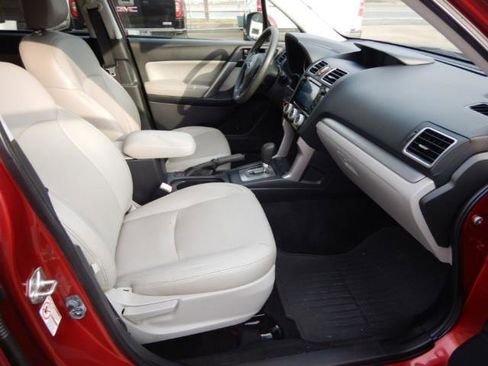 Used 2015 Subaru Forester 2.5i Premium image 11