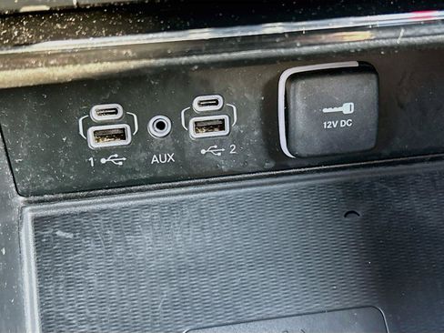 Used 2023 Jeep Grand Cherokee L Laredo AWD/4WD image 31