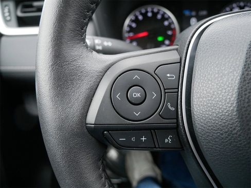 Certified 2022 Toyota RAV4 XLE image 27