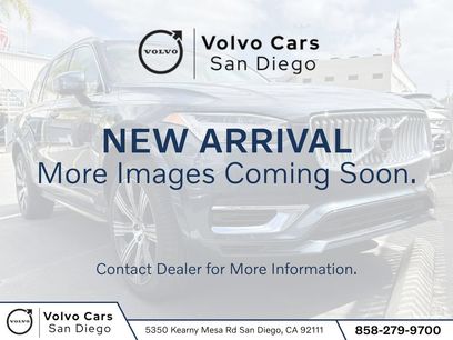 Used 2025 Volvo XC90 T8 Plus