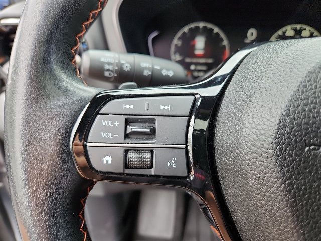 Used 2025 Honda Pilot TrailSport image 22