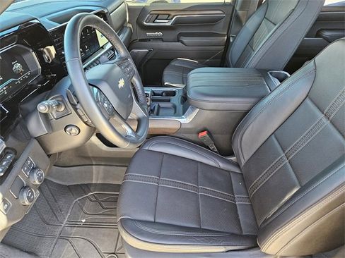 Certified 2024 Chevrolet Silverado 1500 High Country w/ High Country Premium Package image 14