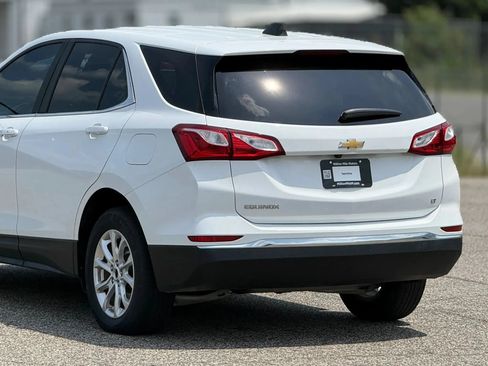Used 2021 Chevrolet Equinox LT FWD image 16