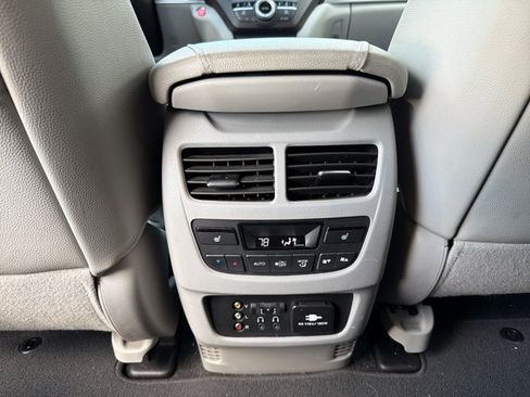 Used 2015 Acura MDX SH-AWD w/ Tech & Entertainment image 22