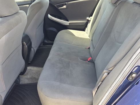 Used 2012 Toyota Prius Three FWD image 5