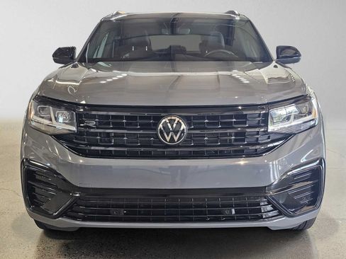 Used 2023 Volkswagen Atlas Cross Sport SEL R-Line AWD/4WD image 8