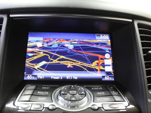 Used 2013 INFINITI FX37 AWD w/ Premium Pkg image 17