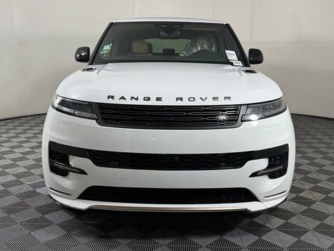 New 2026 Land Rover Range Rover Sport Dynamic SE AWD/4WD image 11