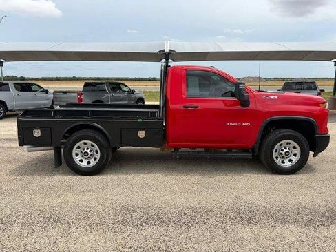 Used 2025 Chevrolet Silverado 3500 W/T AWD/4WD image 4