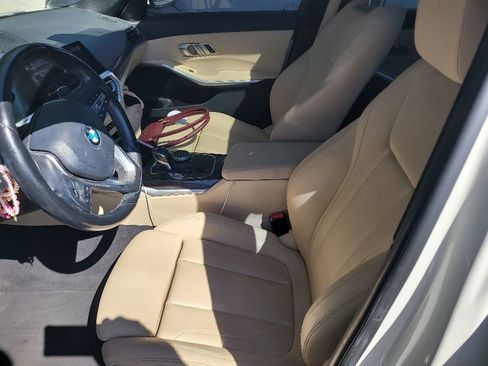 Used 2019 BMW 330i Sedan RWD image 4