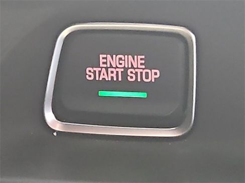 Used 2021 Chevrolet Camaro LT image 32