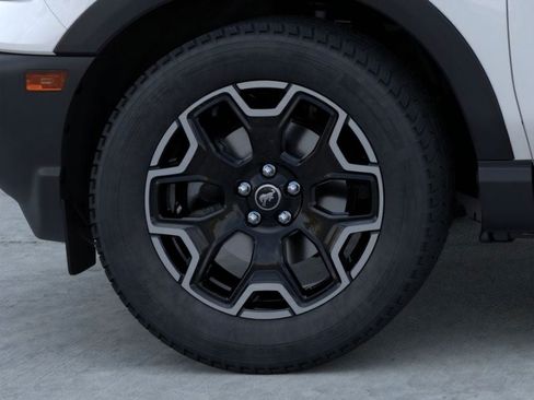 New 2026 Ford Bronco Sport Outer Banks w/ Outer Banks Tech Package+ AWD/4WD image 19