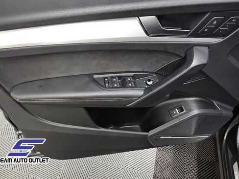 Used 2021 Audi SQ5 Premium Plus w/ Premium Plus Package image 12