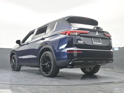 Used 2023 Mitsubishi Outlander SE image 66