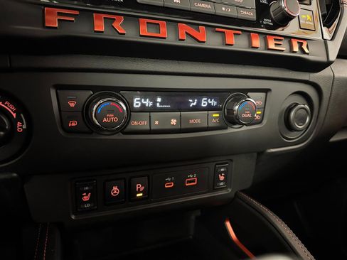 Used 2026 Nissan Frontier PRO-4X w/ Pro Premium Package image 22