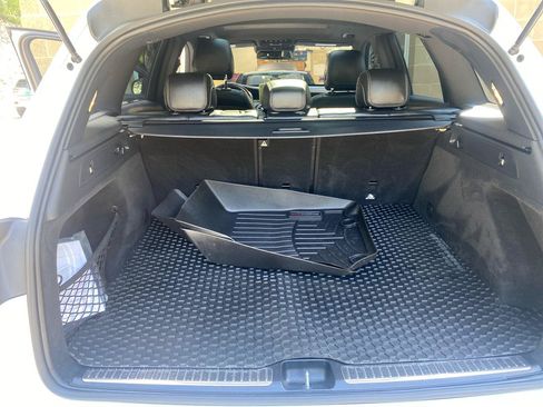 Used 2017 Mercedes-Benz GLC 300 4MATIC image 32