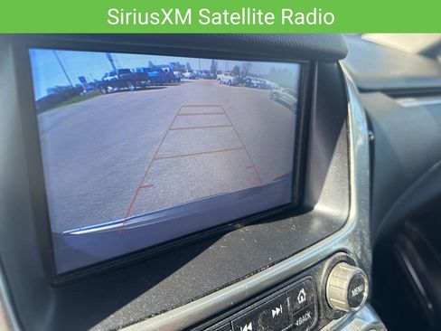Used 2018 Chevrolet Suburban Premier AWD/4WD image 22