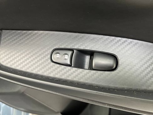 Used 2024 Nissan Sentra SV FWD image 29