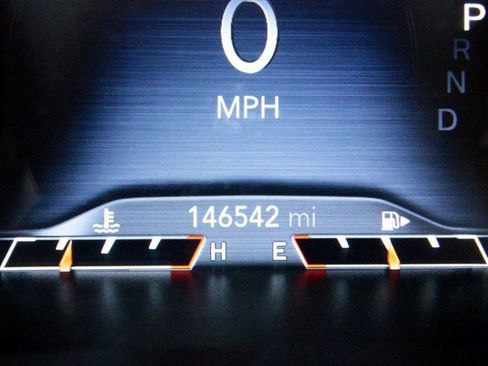 Used 2019 Jeep Cherokee Limited w/ Trailer Tow Group image 5