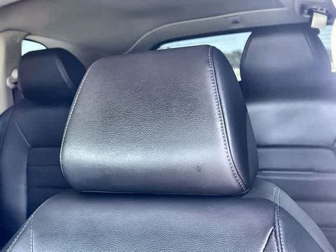 Used 2025 Honda CR-V EX-L image 25