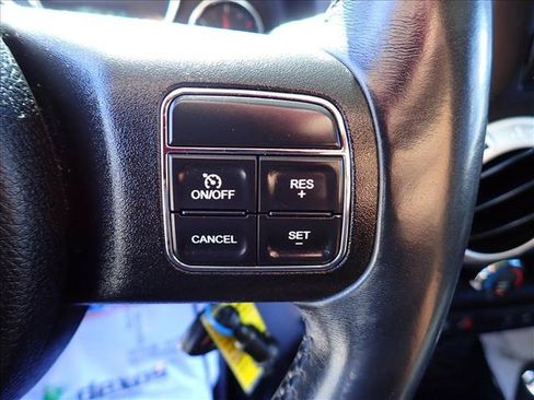 Used 2015 Jeep Wrangler Unlimited Sahara w/ Connectivity Group AWD/4WD image 17