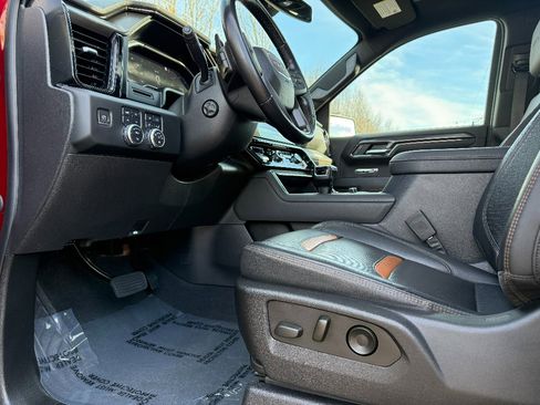 Used 2022 GMC Sierra 1500 AT4 w/ AT4 Premium Package image 21