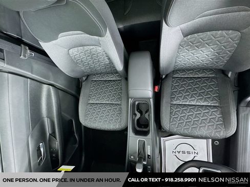 New 2026 Nissan Kicks SV w/ SV Premium Package FWD image 21