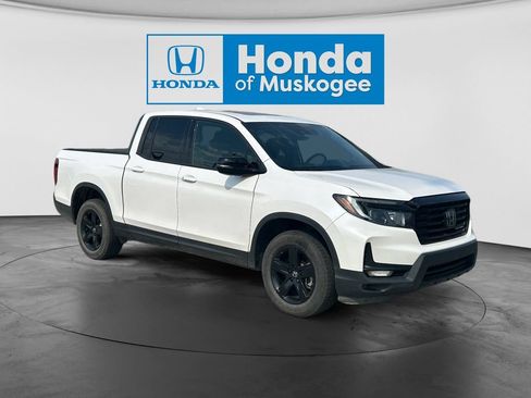 Used 2023 Honda Ridgeline Black Edition image 3