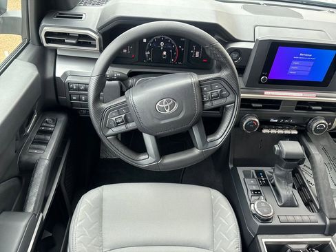 New 2026 Toyota Tacoma SR5 AWD/4WD image 3