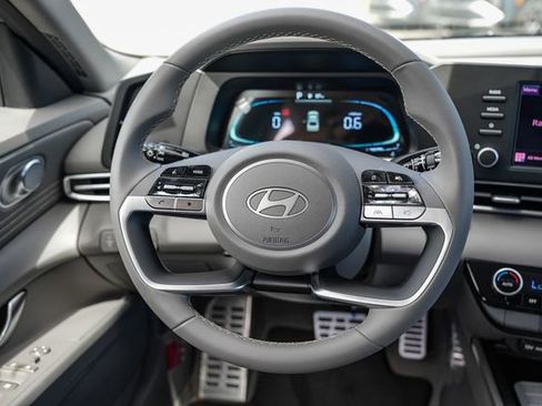 New 2026 Hyundai Elantra Sport FWD image 18