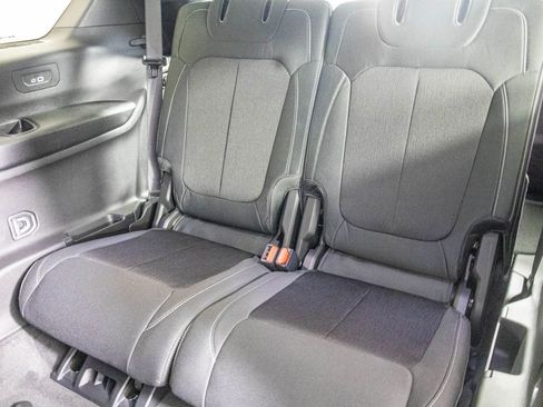 New 2025 Jeep Grand Cherokee L Laredo w/ Luxury Tech Group I image 29