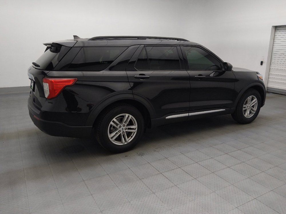 Used 2024 Ford Explorer XLT RWD image 10