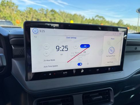 New 2025 Ford Maverick XLT w/ Black Appearance Package image 36