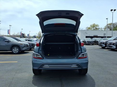 Used 2023 Hyundai Kona Limited FWD image 9