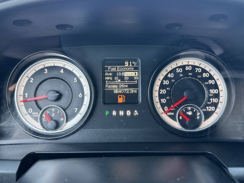 Used 2014 RAM 1500 Tradesman RWD image 11